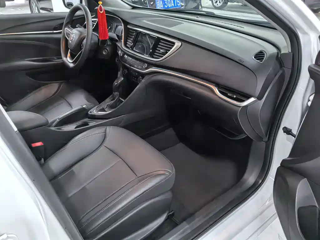 Buick Excelle 2020 — фото 12