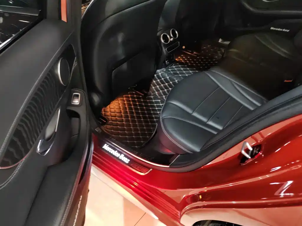 Mercedes-Benz C-Class 2020 — фото 13