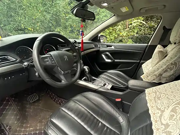 Peugeot 408 2014