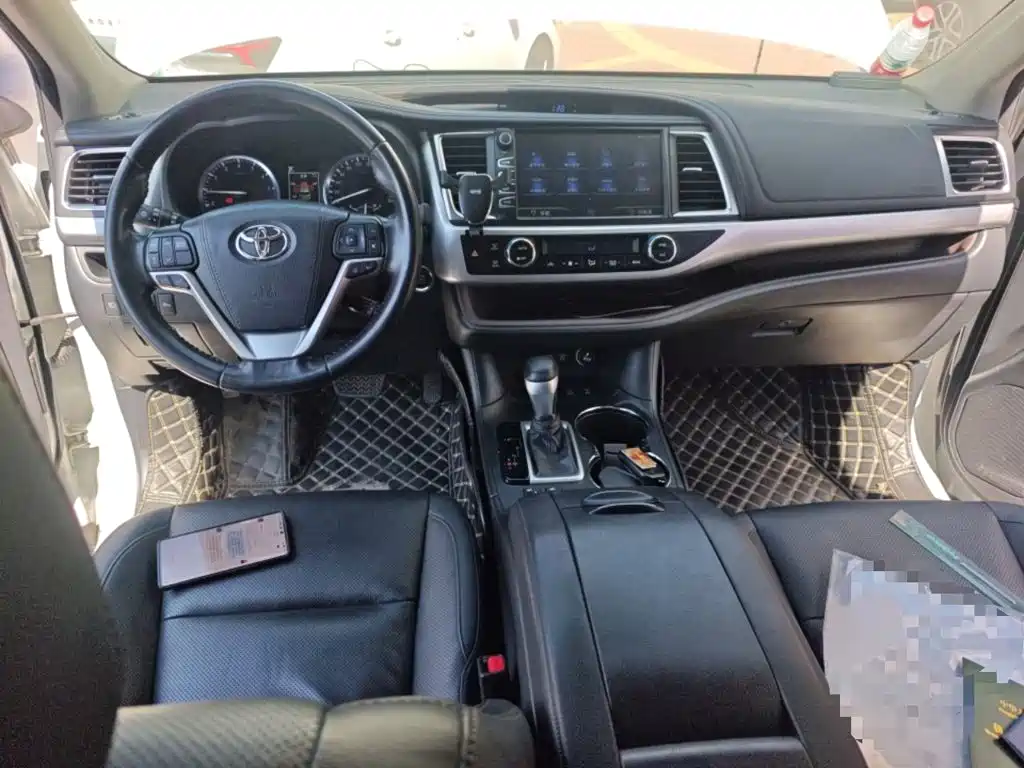 Toyota Highlander 2019 — фото 13