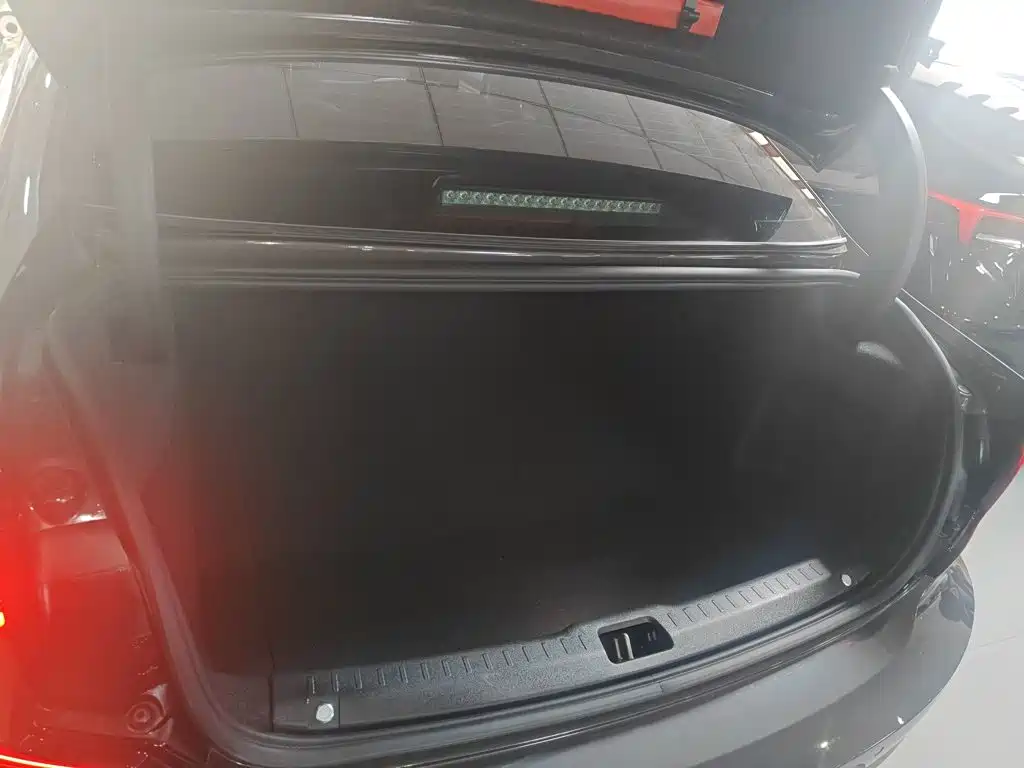 Volvo S90 2021 — фото 15