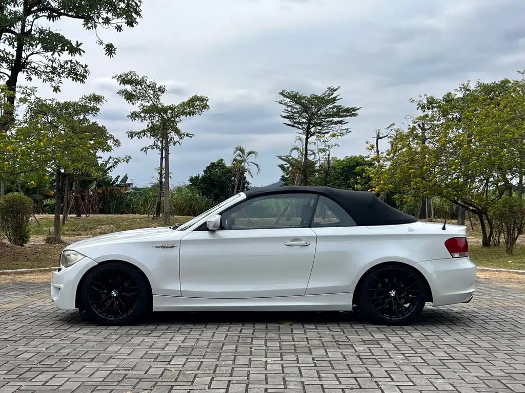 BMW 1 Series 2011