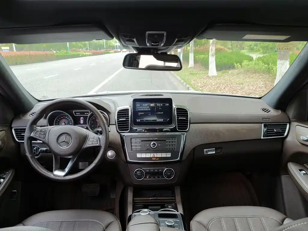 Mercedes-Benz GLE 2018 — фото 4
