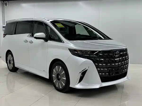 Toyota Alphard 2024
