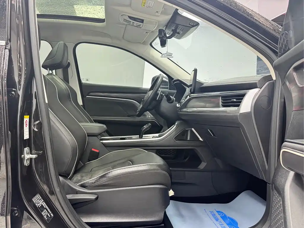 Haval H6 2021 — фото 13