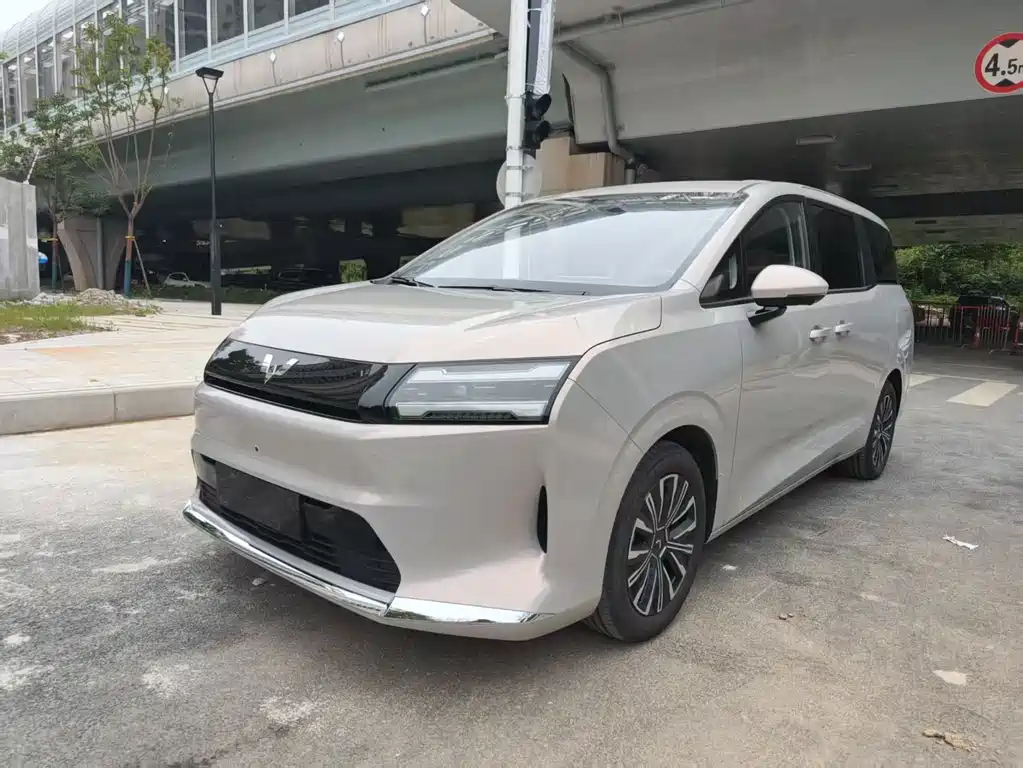 Wuling Starlight 730 EV 2026