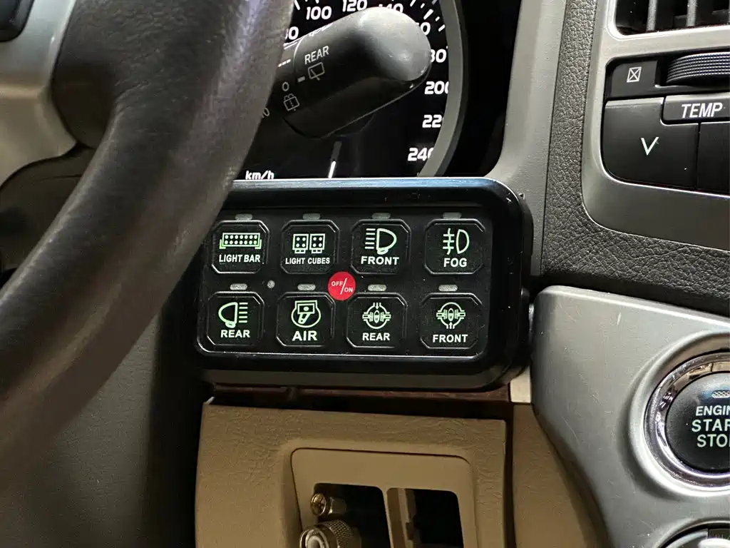 Toyota Land Cruiser 2015 — фото 20