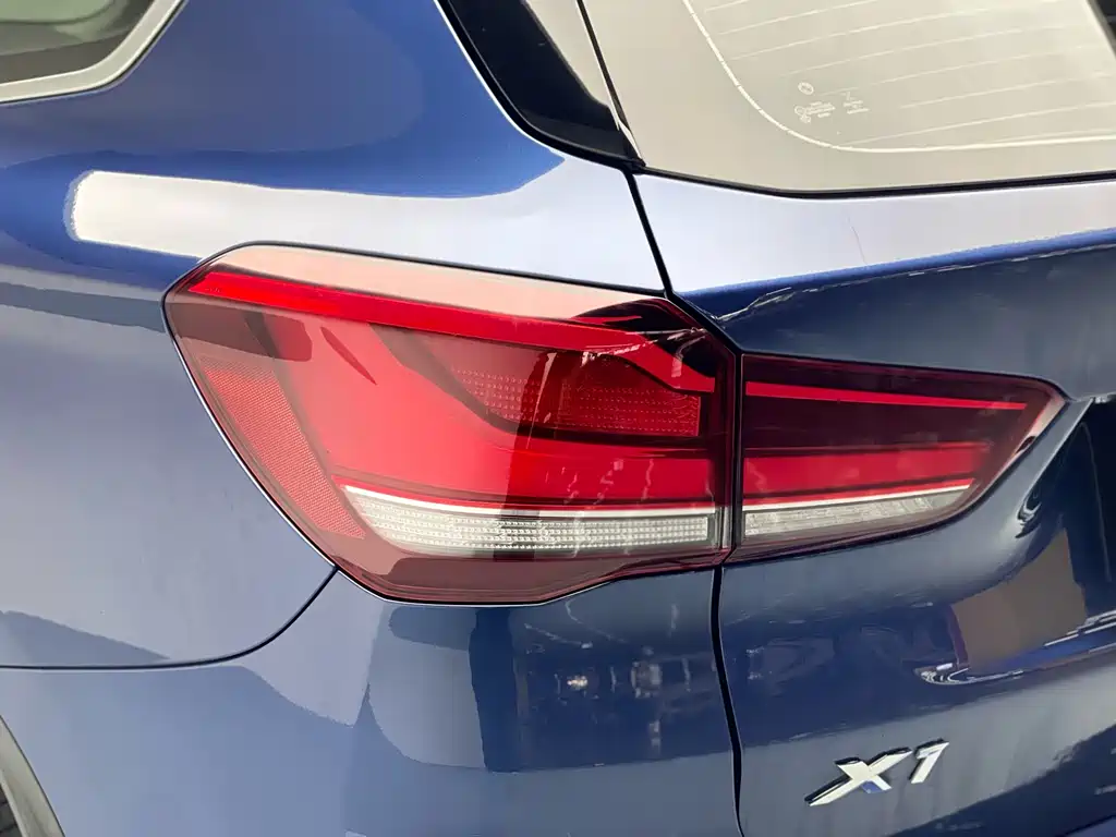 BMW X1 2021 — фото 15