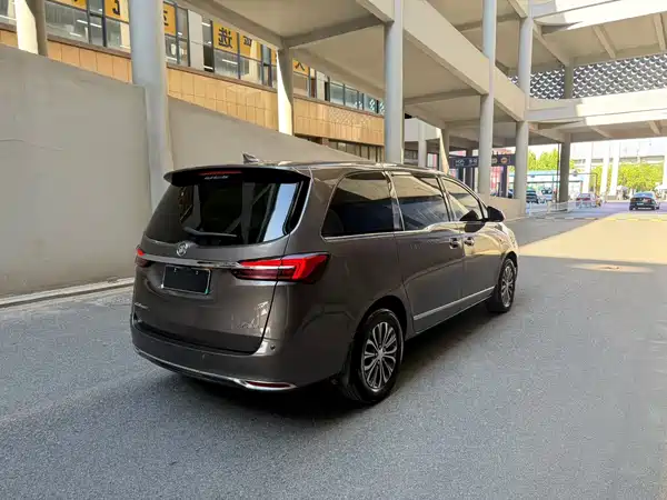 Buick GL8 2021