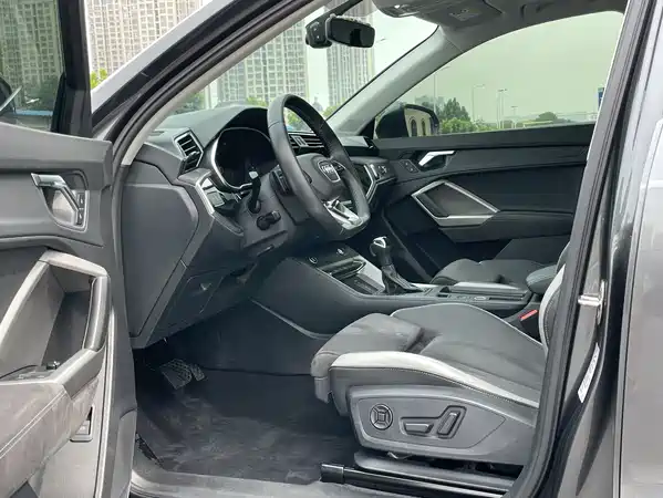 Audi Q3 2023