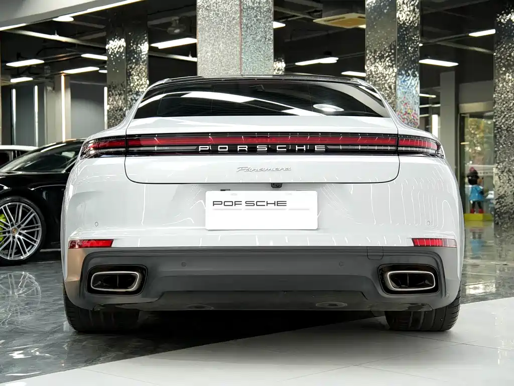 Porsche Panamera 2024 — фото 17