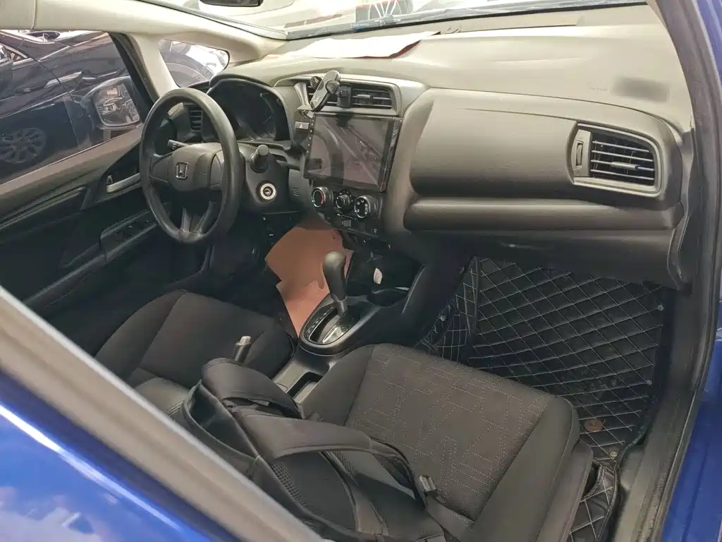 Honda Fit 2019 — фото 10