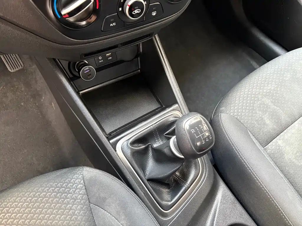 Hyundai Verna 2019 — фото 9
