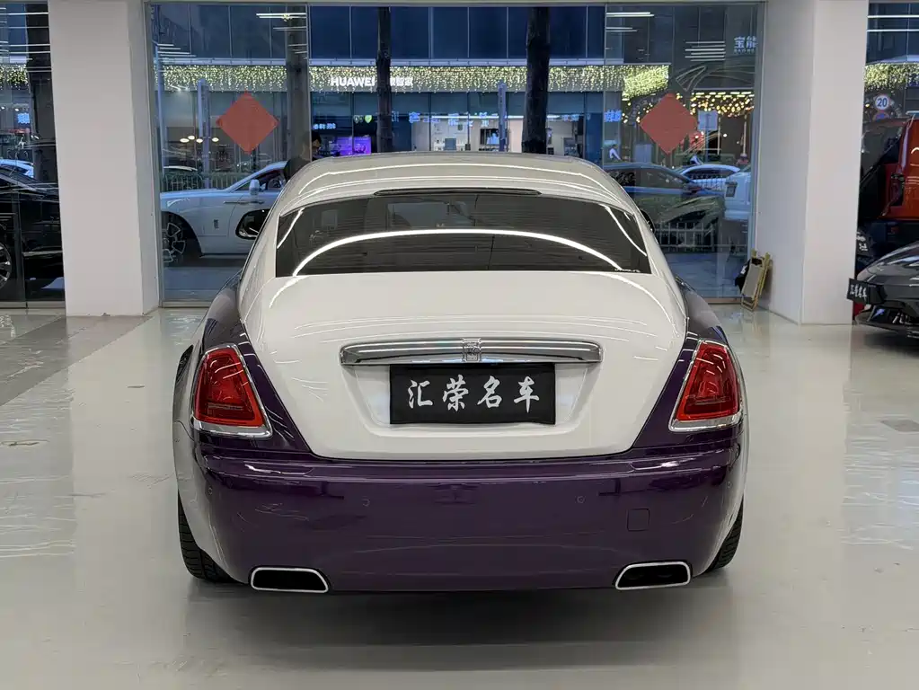 Rolls-Royce Wraith 2019 — фото 13