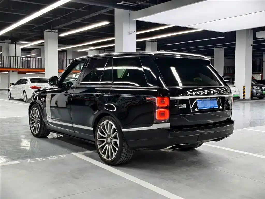Land Rover Range Rover 2016 — фото 16