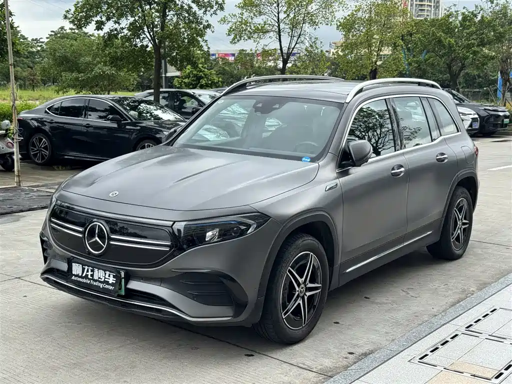Mercedes-Benz EQB 2022