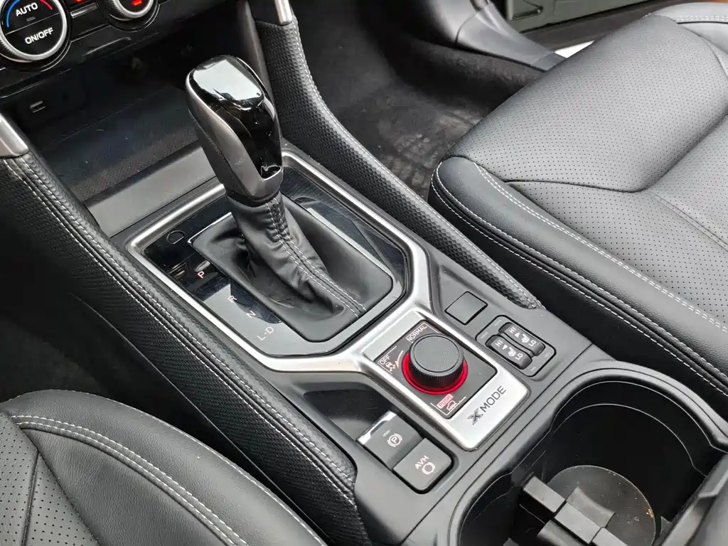 Subaru Forester 2022 — фото 15