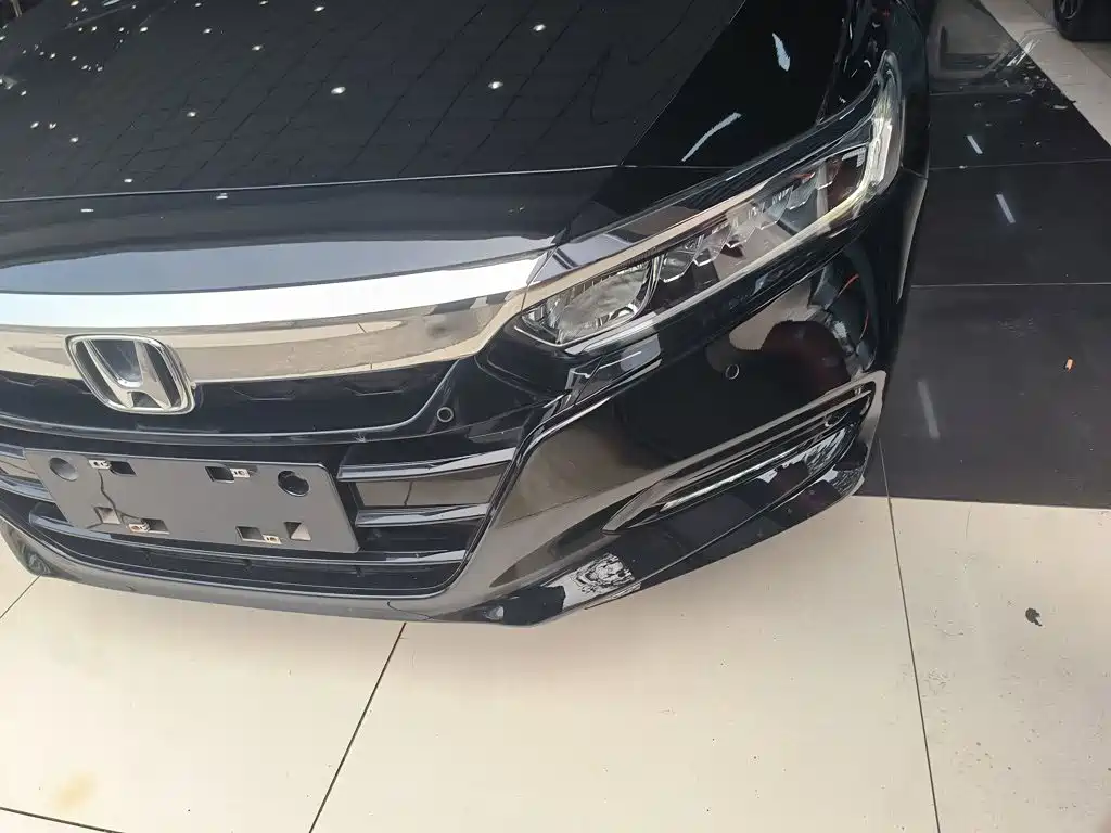 Honda Accord 2021 — фото 24