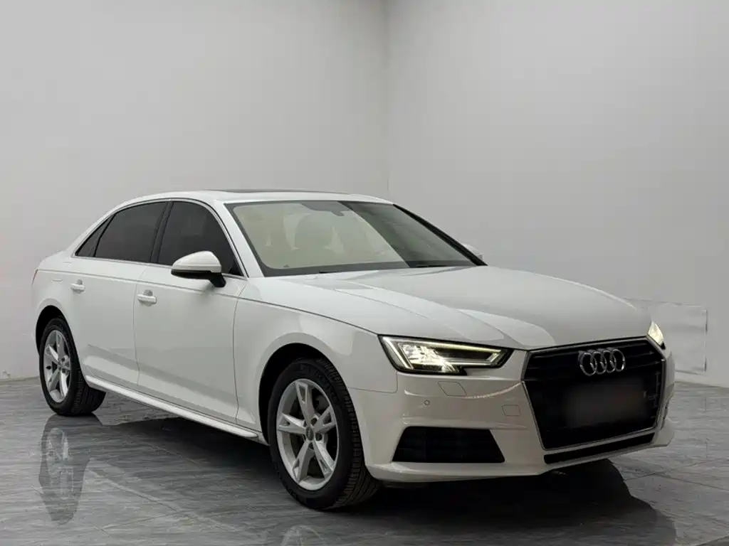Audi A4L 2017