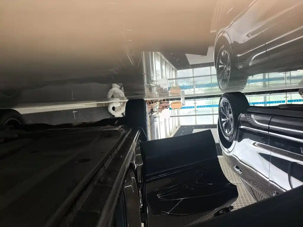 Volkswagen Tiguan L 2018 — фото 19