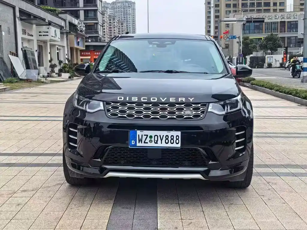 Land Rover Discovery Sport 2023 — фото 2