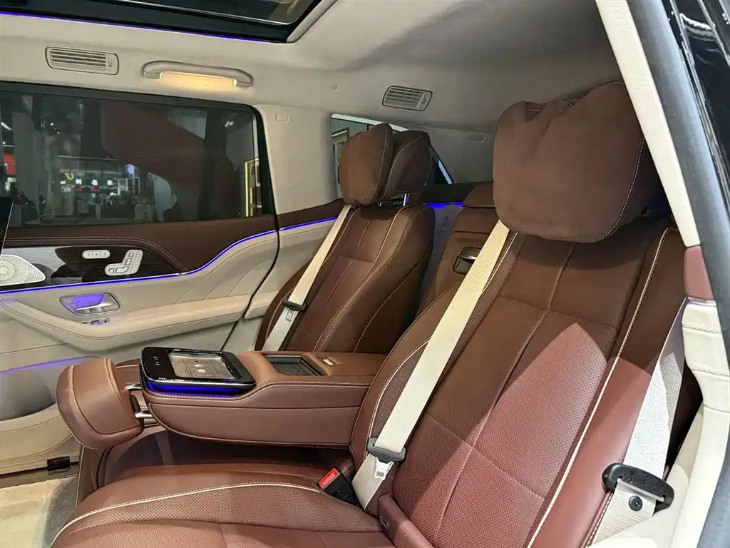 Mercedes-Benz GLS 2021 — фото 24