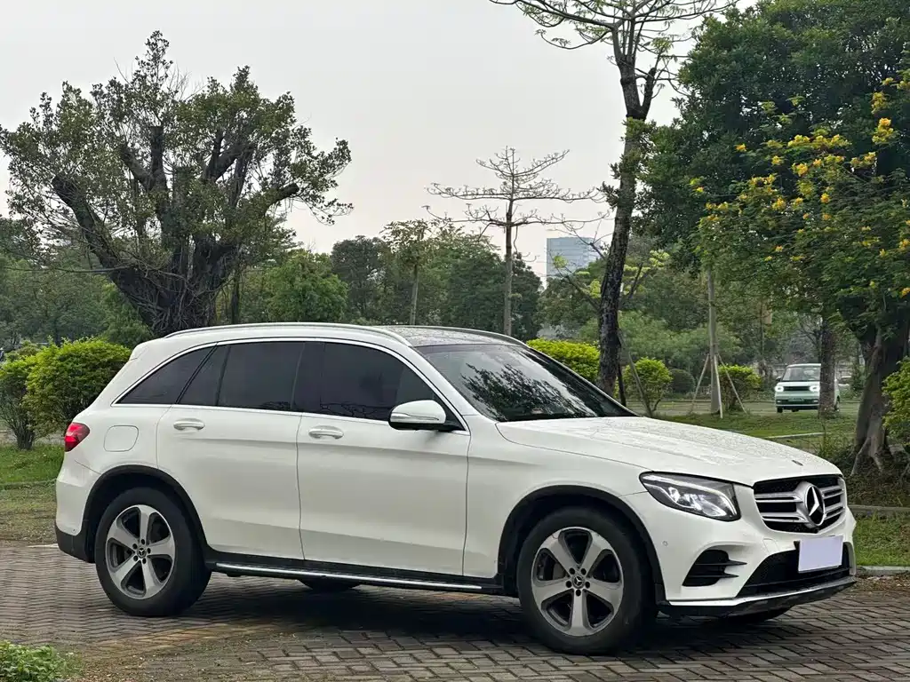 Mercedes-Benz GLC 2017 — фото 3