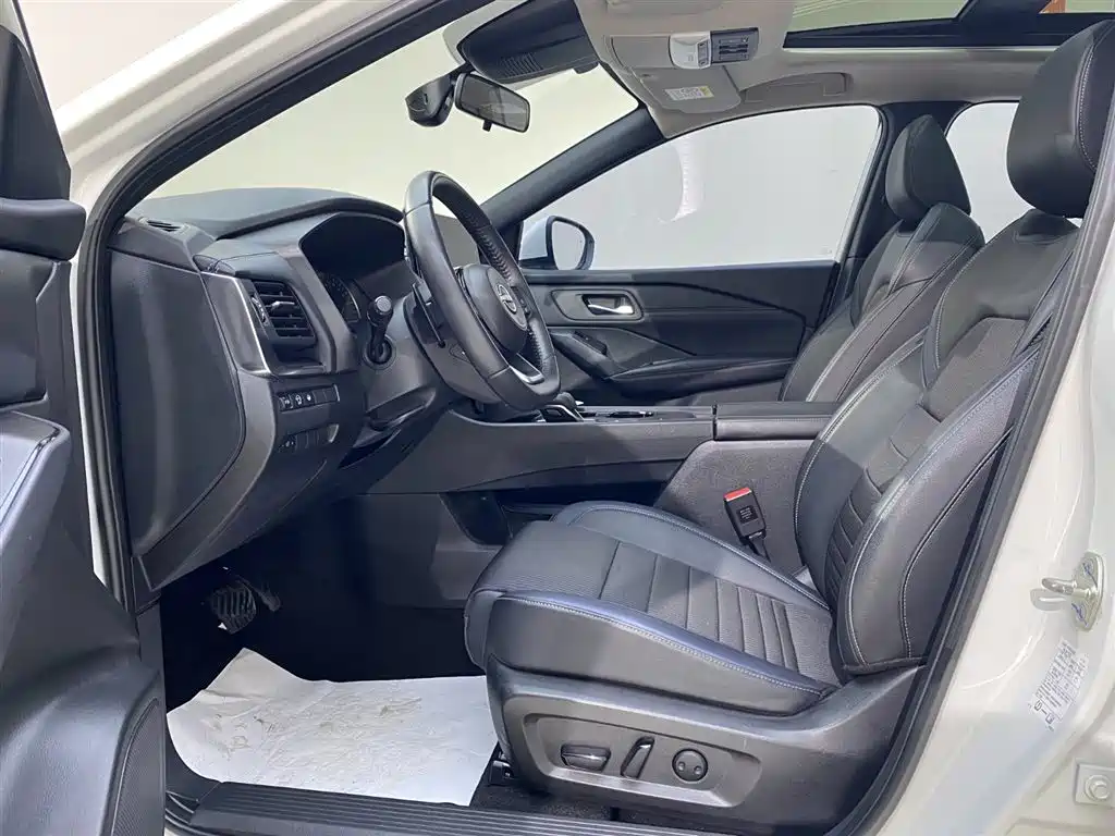 Nissan Qashqai 2023 — фото 11