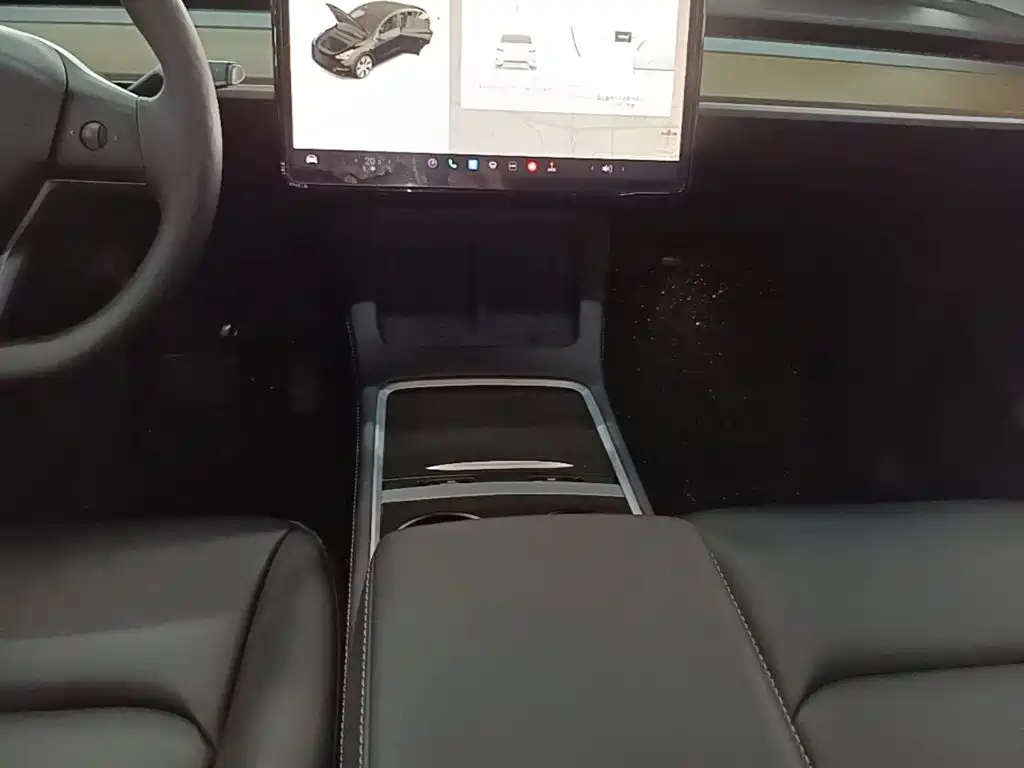 Tesla Model Y 2021 — фото 14