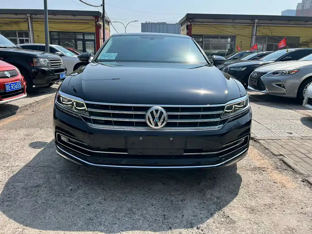 Volkswagen Phideon 2017 — фото 2