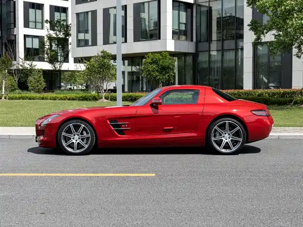 Mercedes-Benz Sls-Class AMG 2011