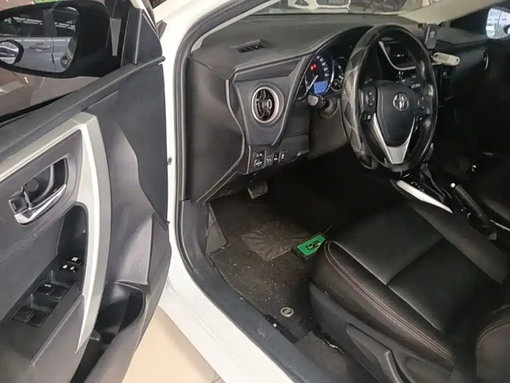 Toyota Levin 2018 — фото 16