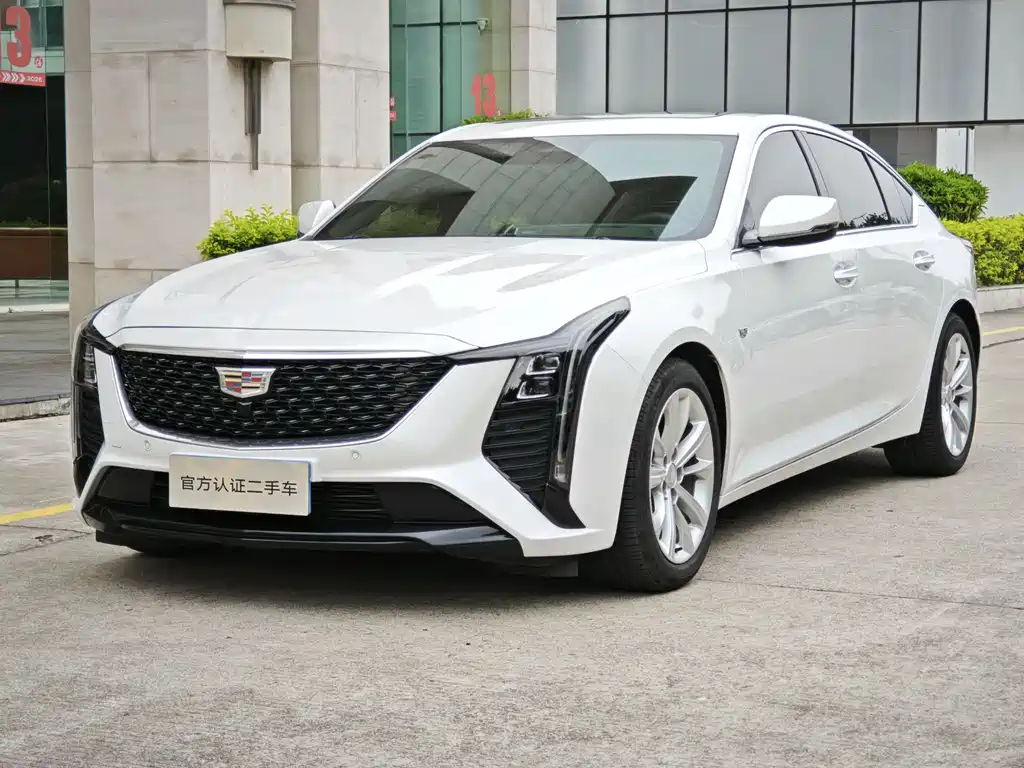 Cadillac CT5 2024 — фото 1