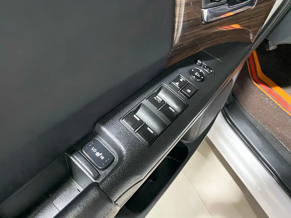 Honda Elysion 2019 — фото 11