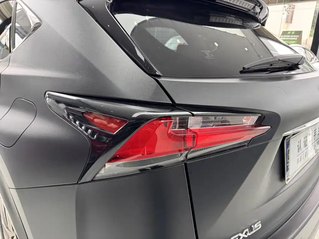 Lexus NX 2015 — фото 10