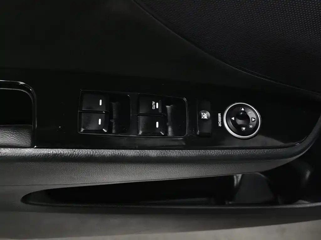 Hyundai Mistra 2018 — фото 9
