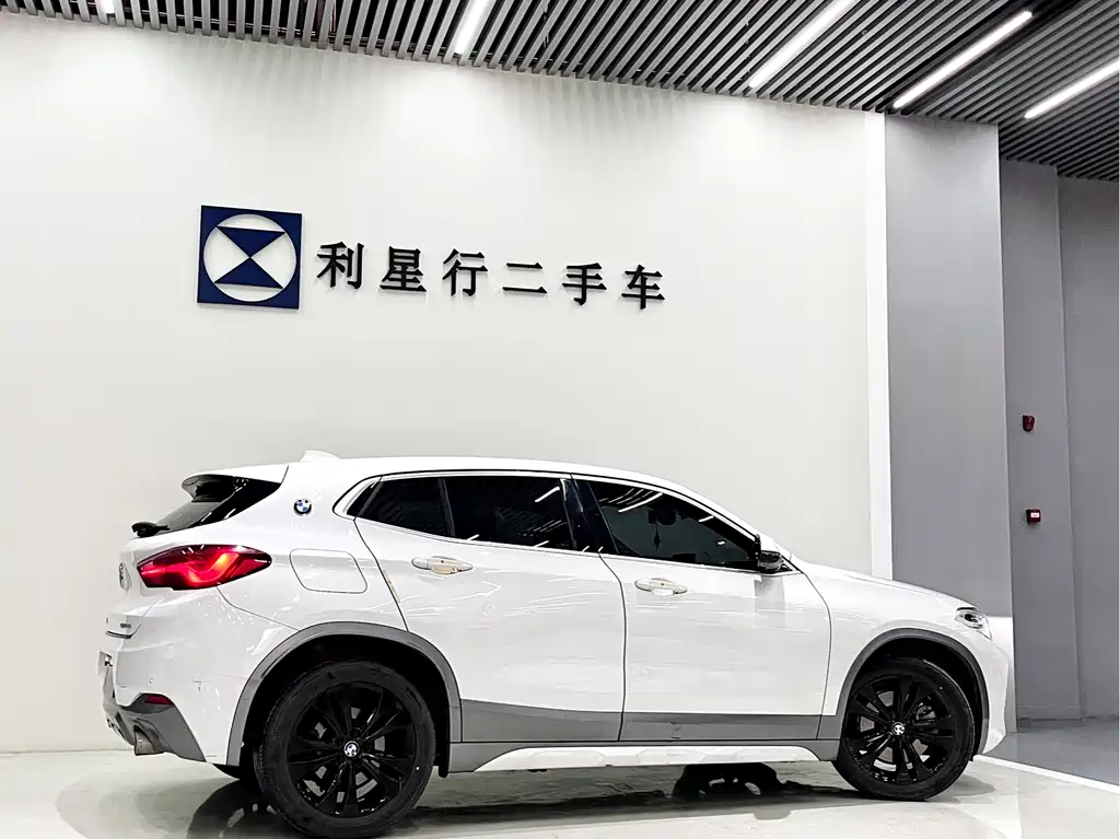 BMW X2 2021 — фото 3