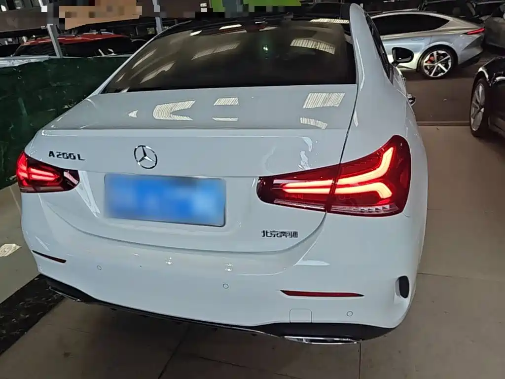 Mercedes-Benz A-Class 2020 — фото 6