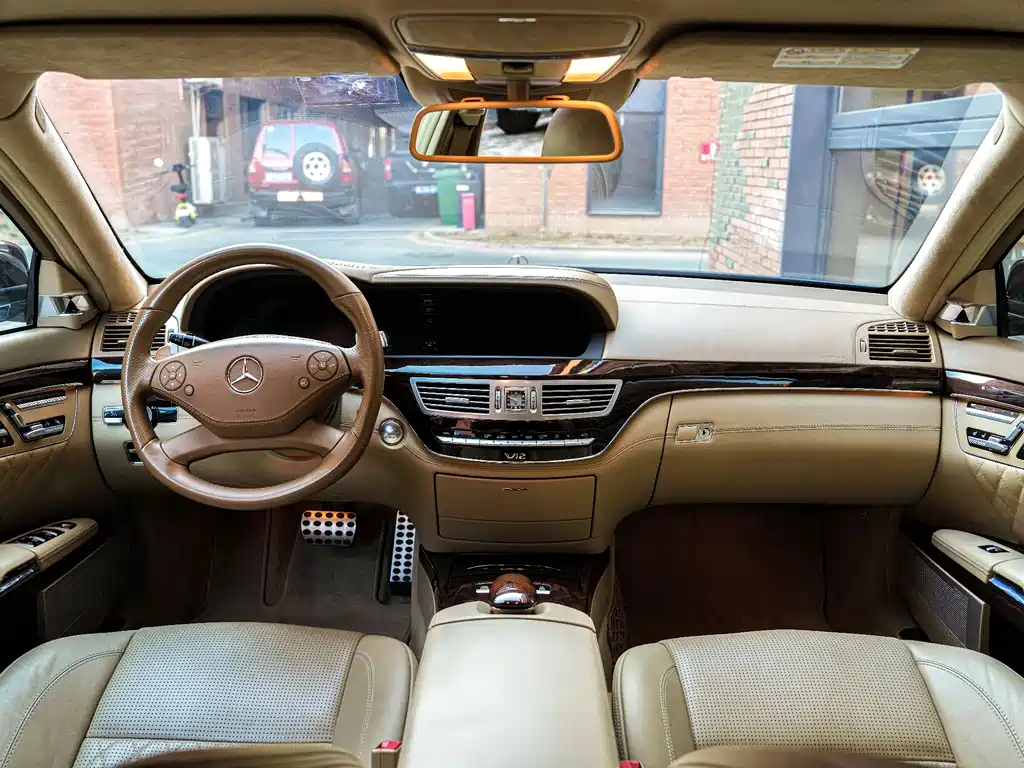 Mercedes-Benz S-Class AMG 2013 — фото 12