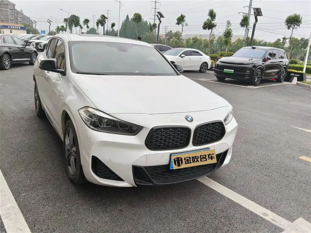 BMW X2 2024 — фото 3
