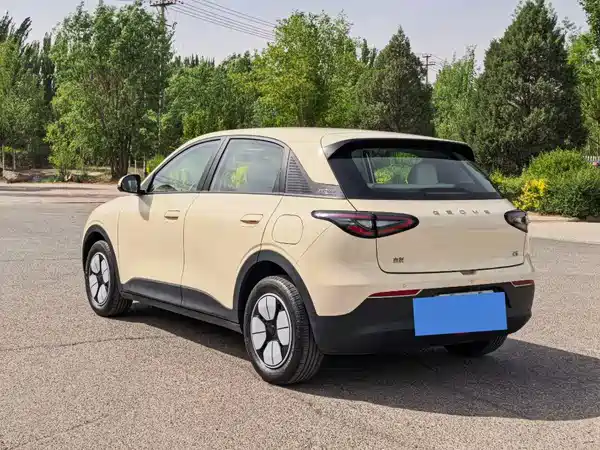 Geely Galaxy Starwish 2025