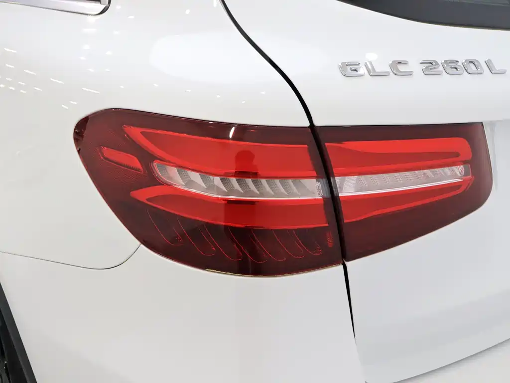 Mercedes-Benz GLC 2019 — фото 10