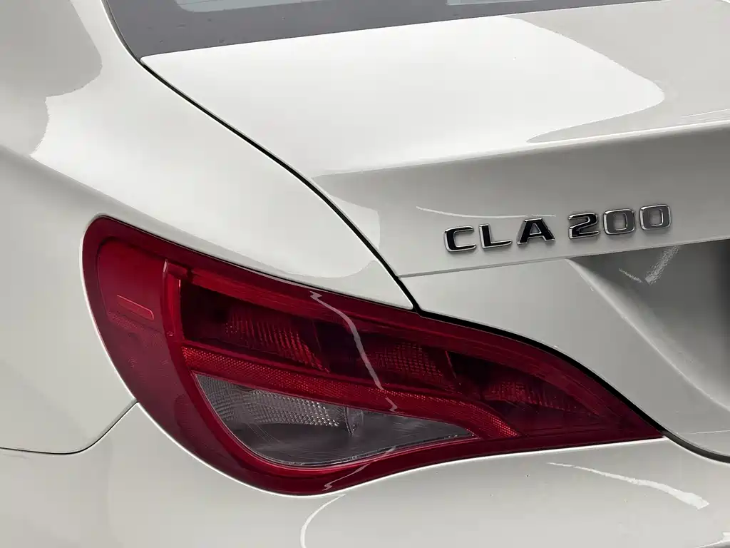 Mercedes-Benz CLA 2017 — фото 18