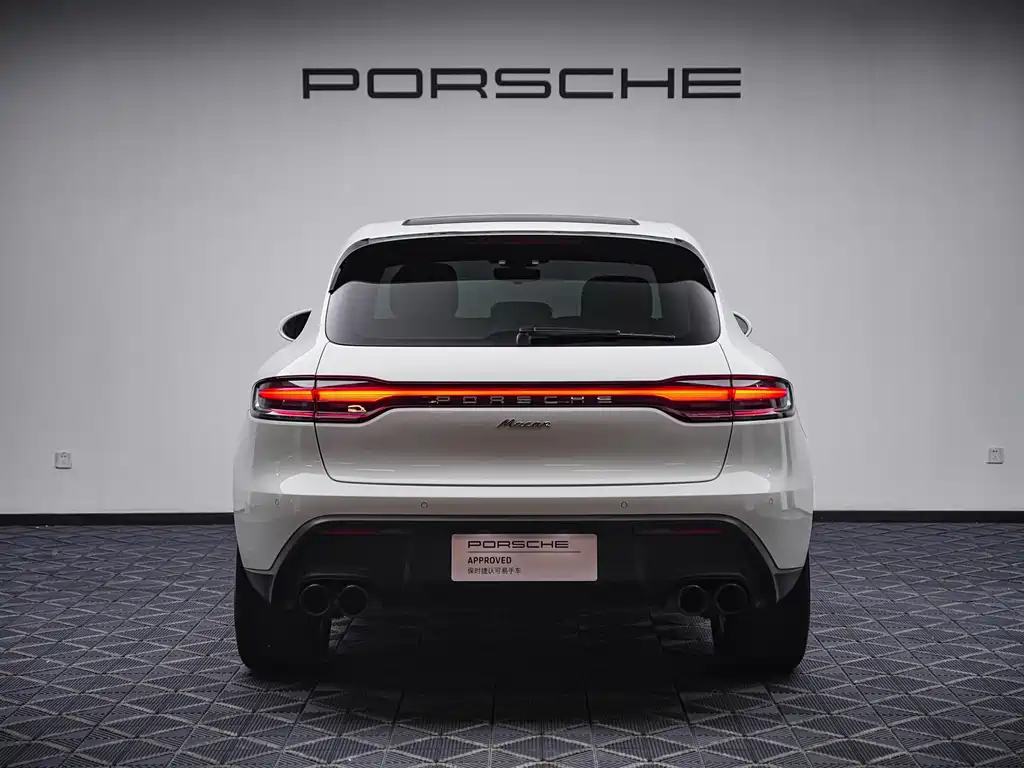 Porsche Macan 2024 — фото 16