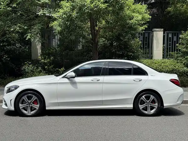Mercedes-Benz C-Class 2019