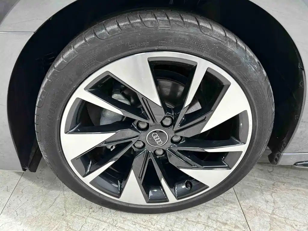 Audi A3 2022 — фото 19