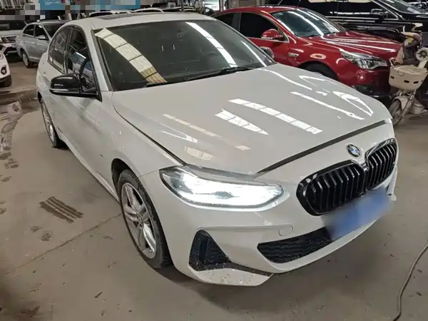 BMW 1 Series 2022