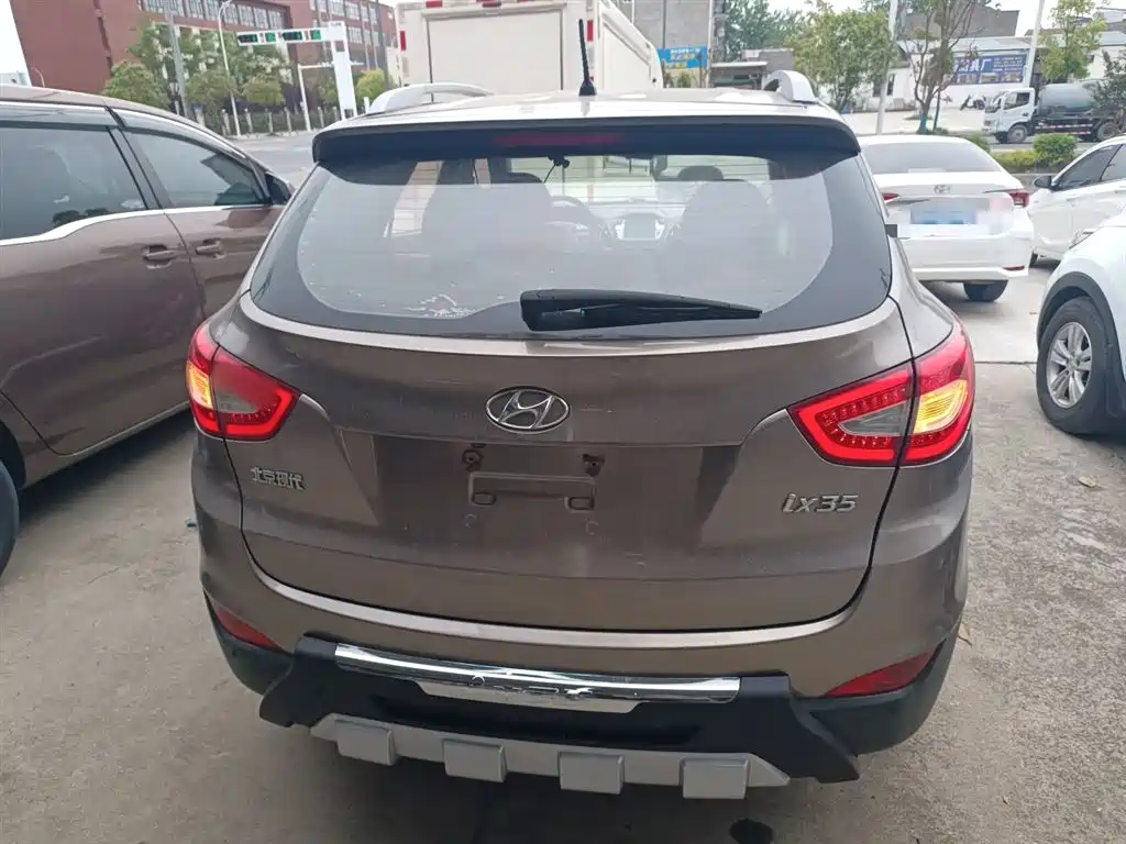 Hyundai ix35 2016 — фото 6