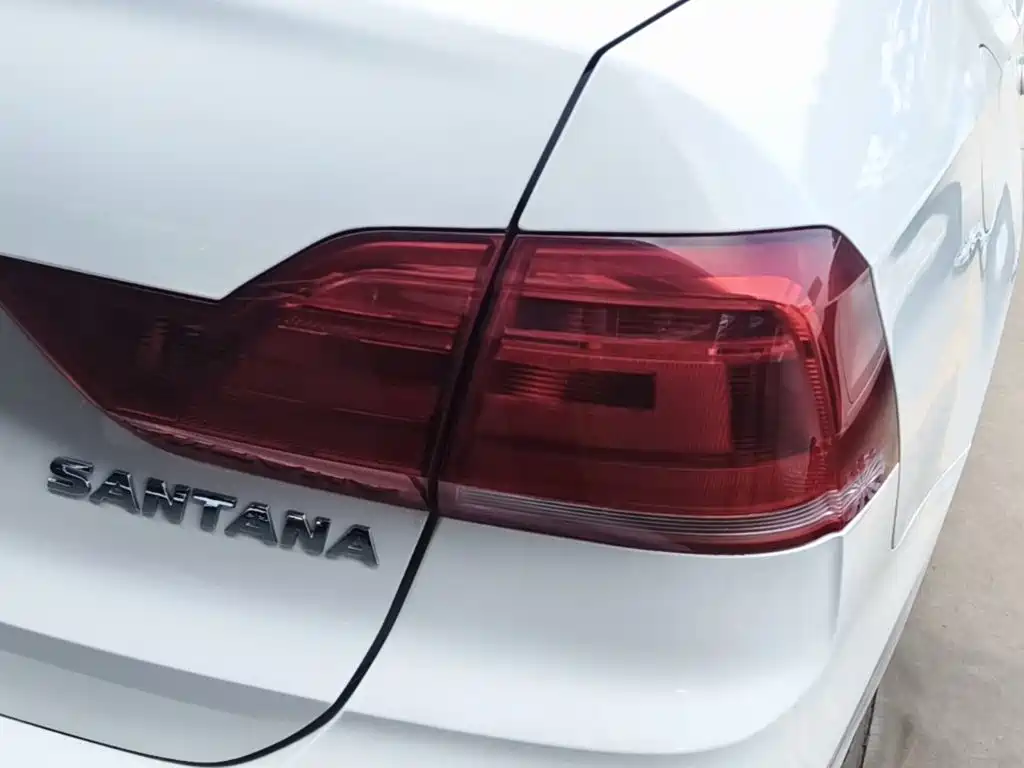 Volkswagen Santana 2018 — фото 8