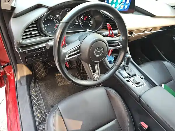 Mazda 3 Axela 2022